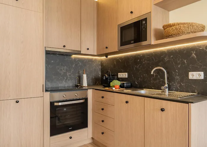 Retreat - By Wehost *