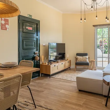 Retreat - By Wehost بيت للعطل *