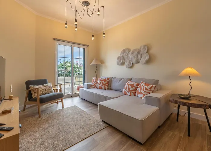 Retreat - By Wehost * بورتو سانتو