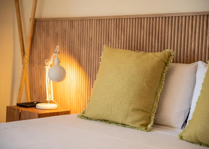 Retreat - By Wehost Porto Santo